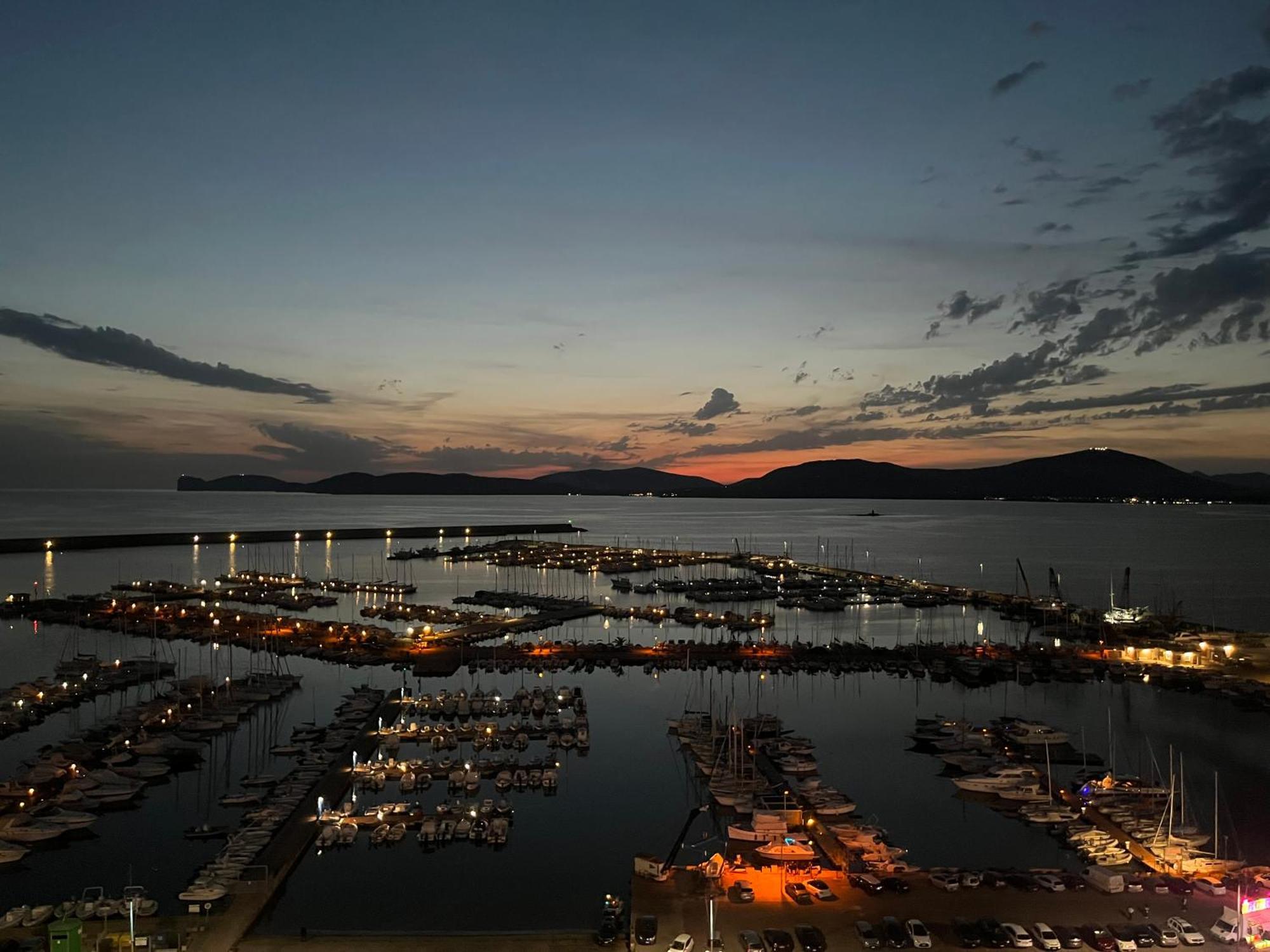 Poma De Casa - Carrer De Pa I Algua Appartement Alghero Buitenkant foto