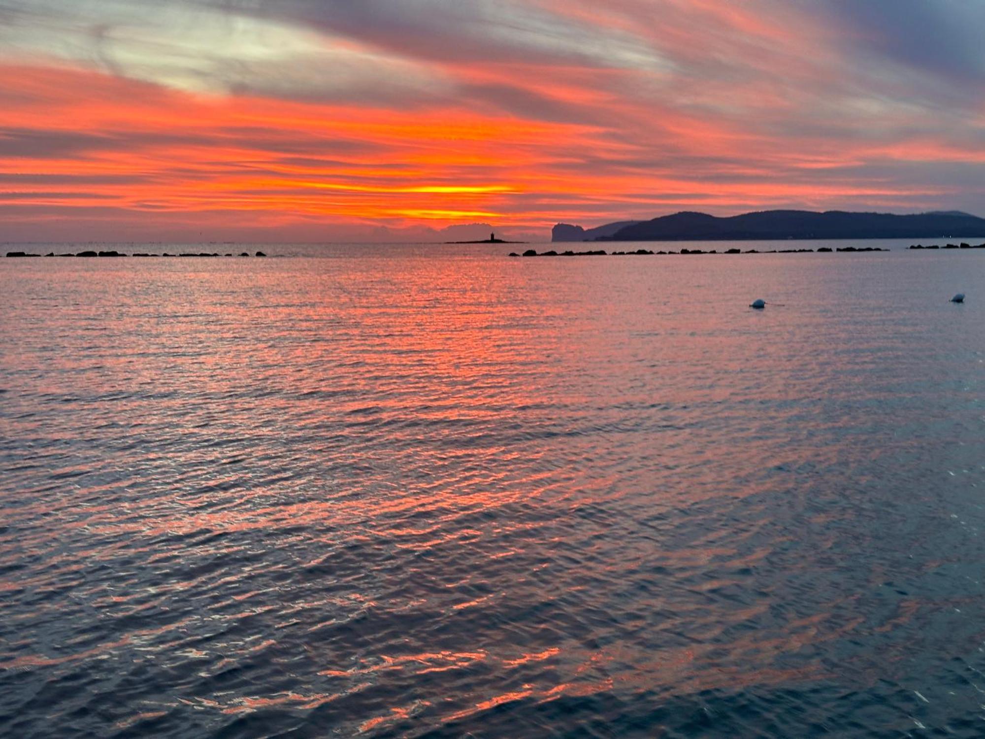 Poma De Casa - Carrer De Pa I Algua Appartement Alghero Buitenkant foto